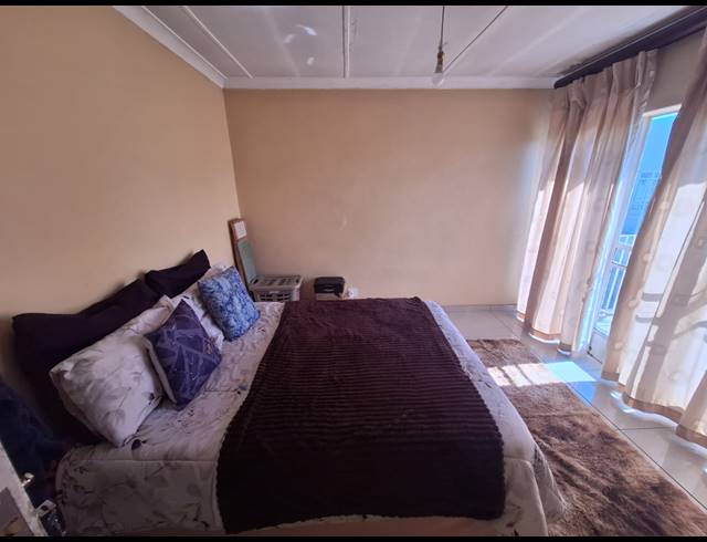 2 BEDROOM FLAT FOR SALE IN PEACEHAVEN